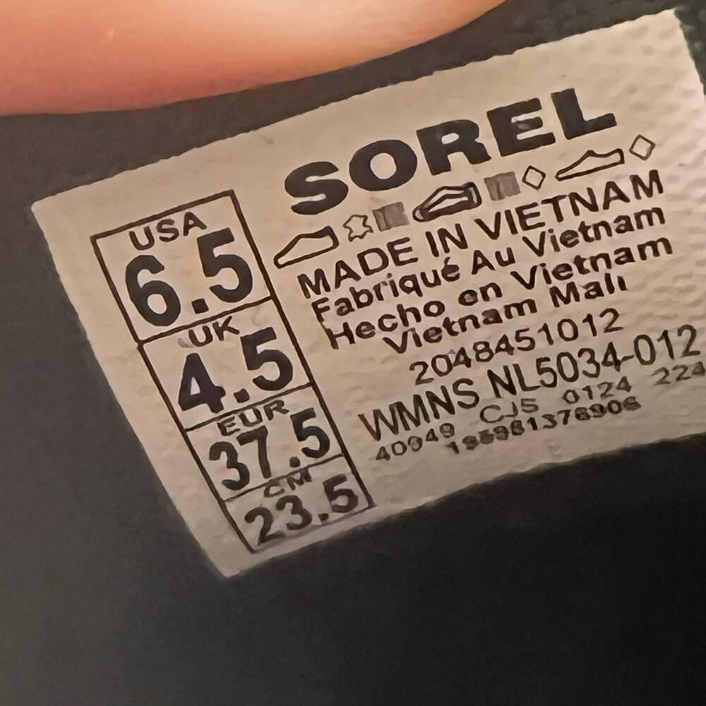 Sorel Joan Now Waterproof Chunky Heel Chelsea Boot Black Women's 6.5 Tried On - Picture 11 of 11